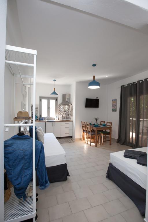 Kohili Apartments Pefkochori Ngoại thất bức ảnh